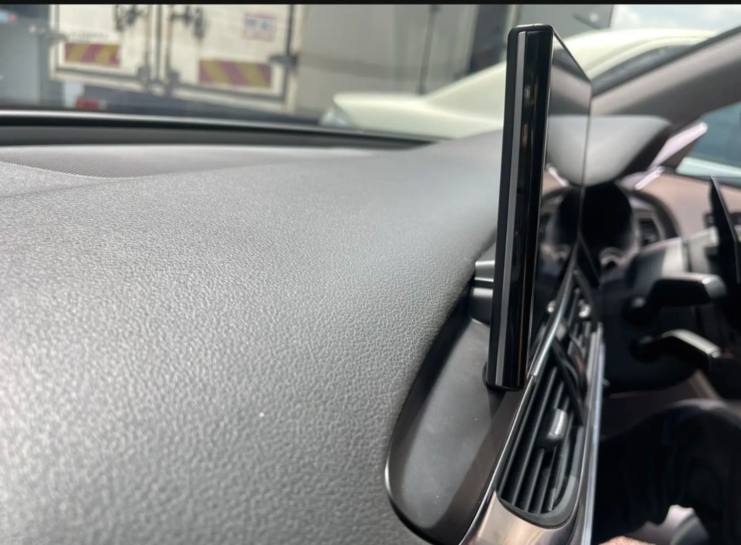 AUDI A6/A6L/A7/C7/RS6/RS7/S6/S7 (2012–2015) – Lower Version 12.5 inch Android Multimedia System | GPS | Wi-Fi | Bluetooth | A2DP | Wireless Apple CarPlay & Android Auto | 360° View